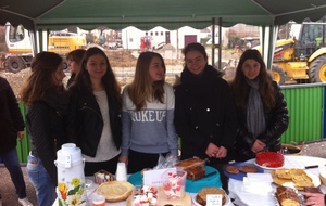 Les U13F et les U15F au marché de Cornebarrieu