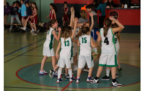 U11F vs CUGNAUX 02/04/2016 : RETOUR EN IMAGES